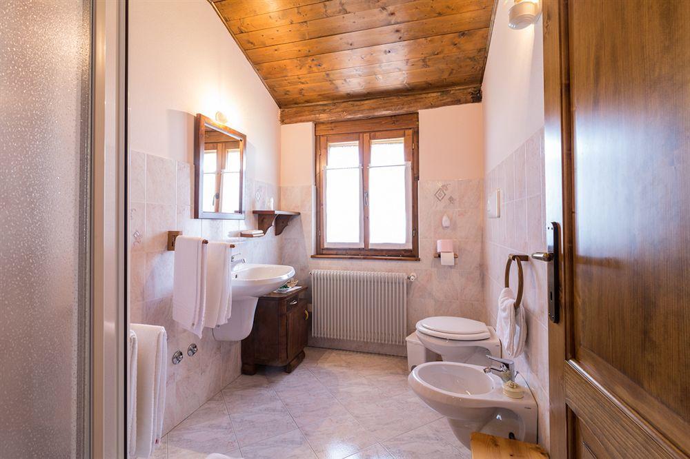 Agriturismo Borg da Ocjs Medea Esterno foto