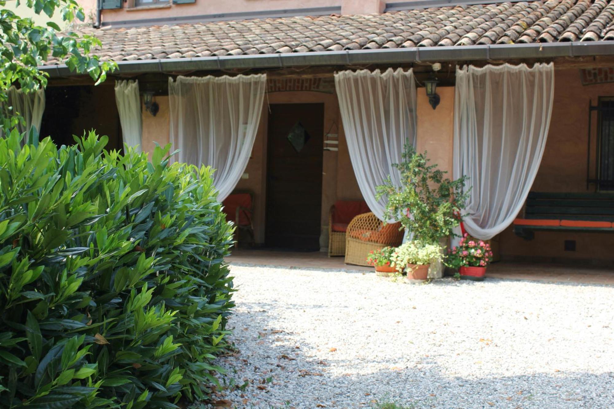 Agriturismo Borg da Ocjs Medea Esterno foto